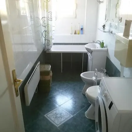 With A Parking Space - 18349 شقة سبليت